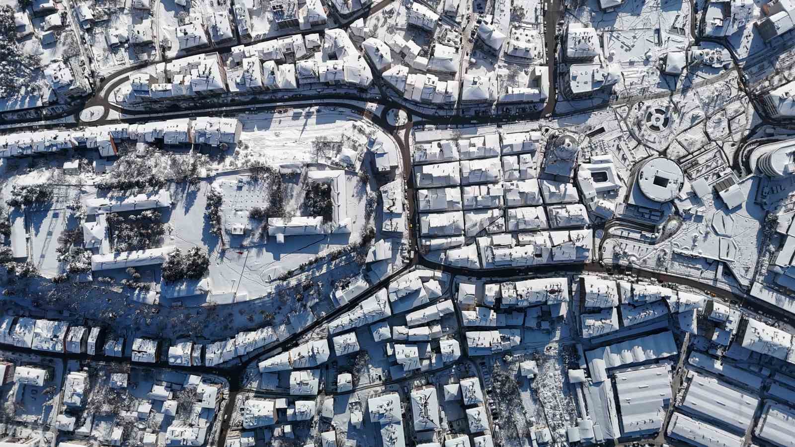 Bolu’da kış güzelliği havadan görüntülendi
