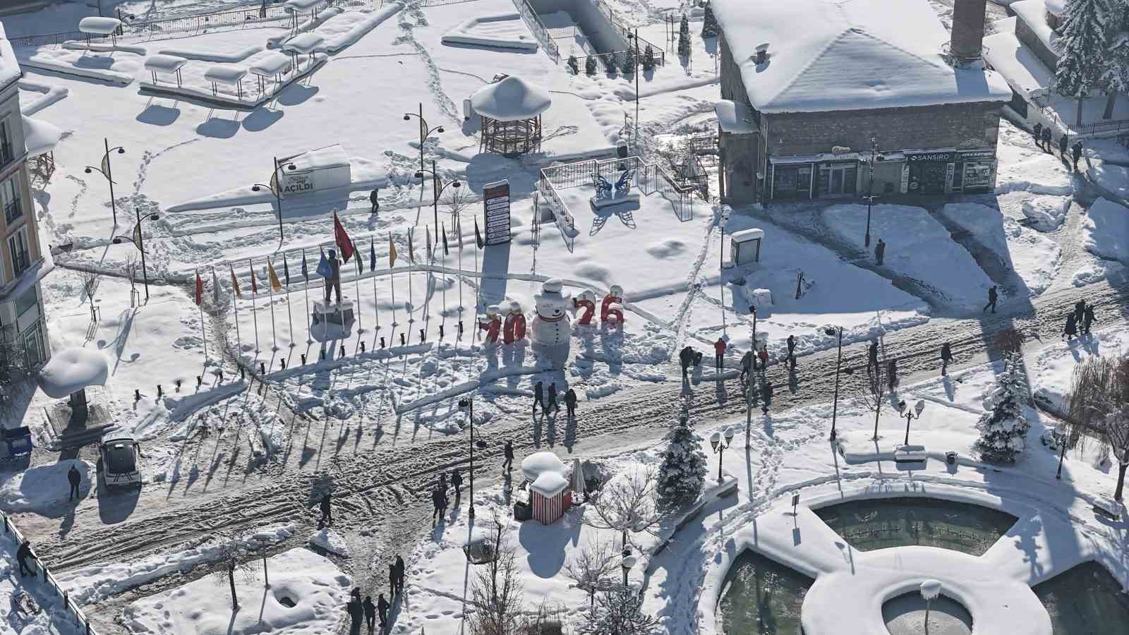 Bolu’da kış güzelliği havadan görüntülendi
