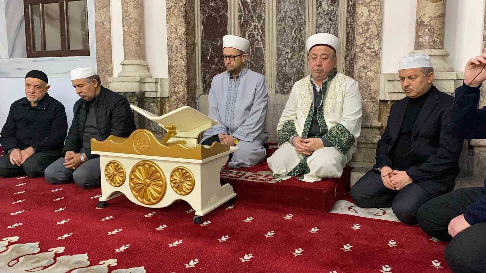 Bolu’da Mekke’nin Fethi dualarla anıldı
