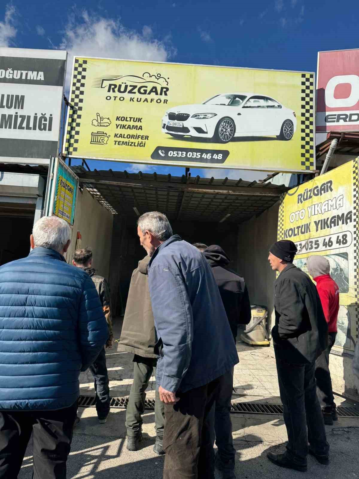 Bolu’da oto kuaför dükkanında çıkan yangın paniğe neden oldu
