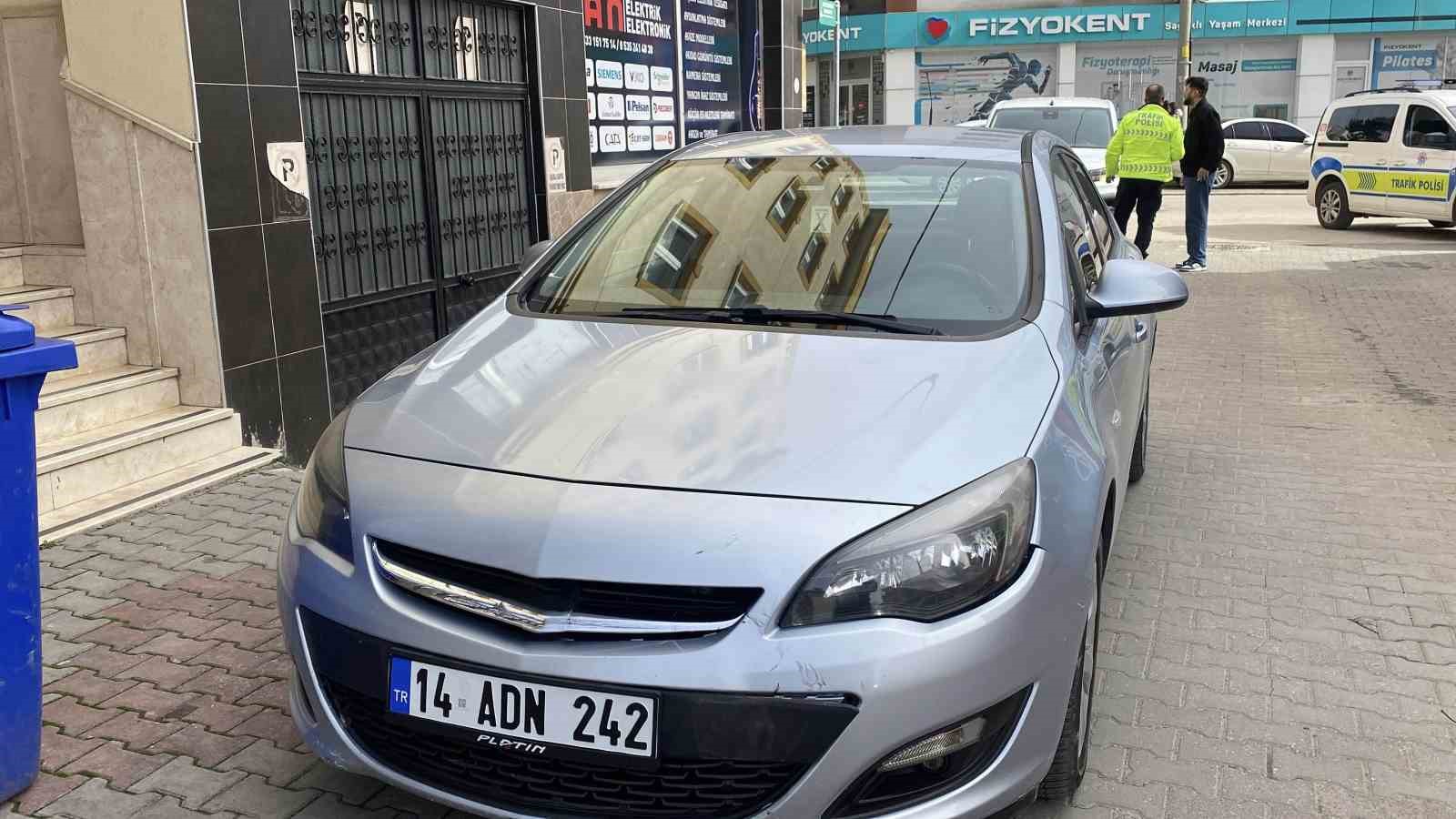 Bolu’da otomobille motosiklet kafa kafaya çarpıştı: 1 yaralı
