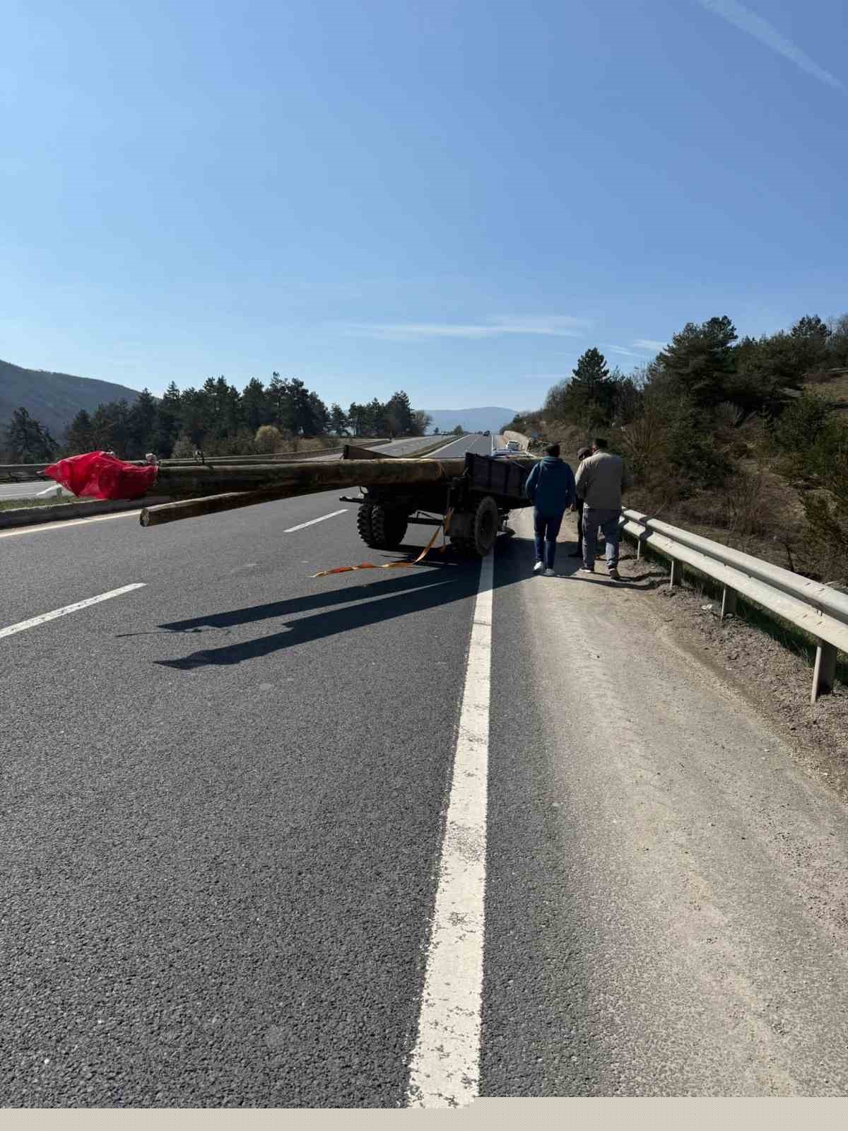 Bolu’da traktör devrildi: 1 ölü
