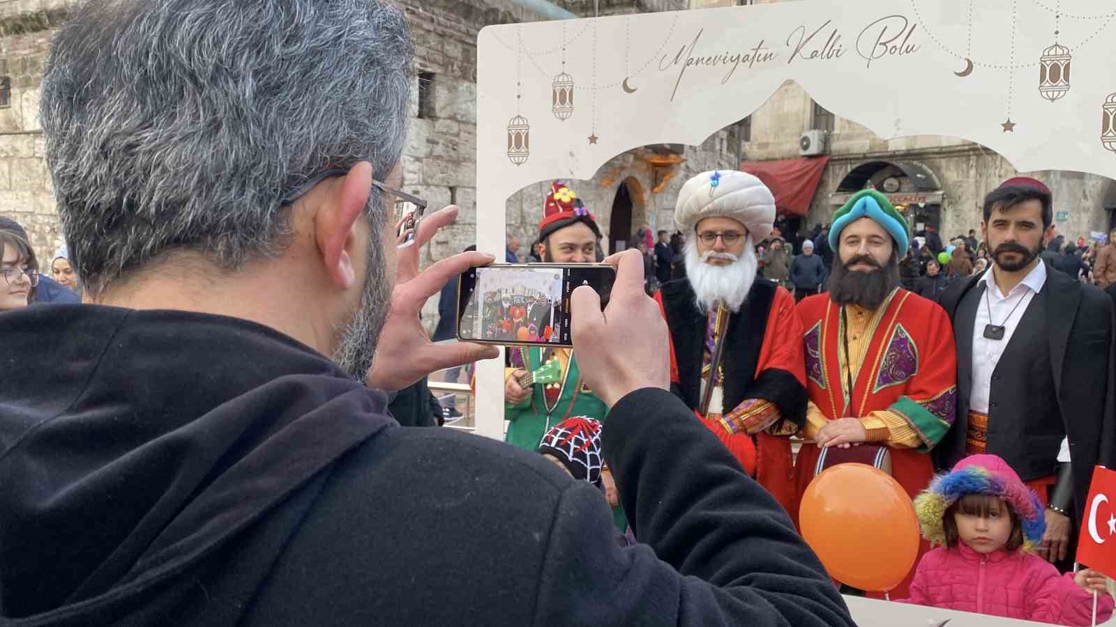 Bolu’da yüzlerce kişi ‘Ramazan Alayı’ yürüyüşünde buluştu
