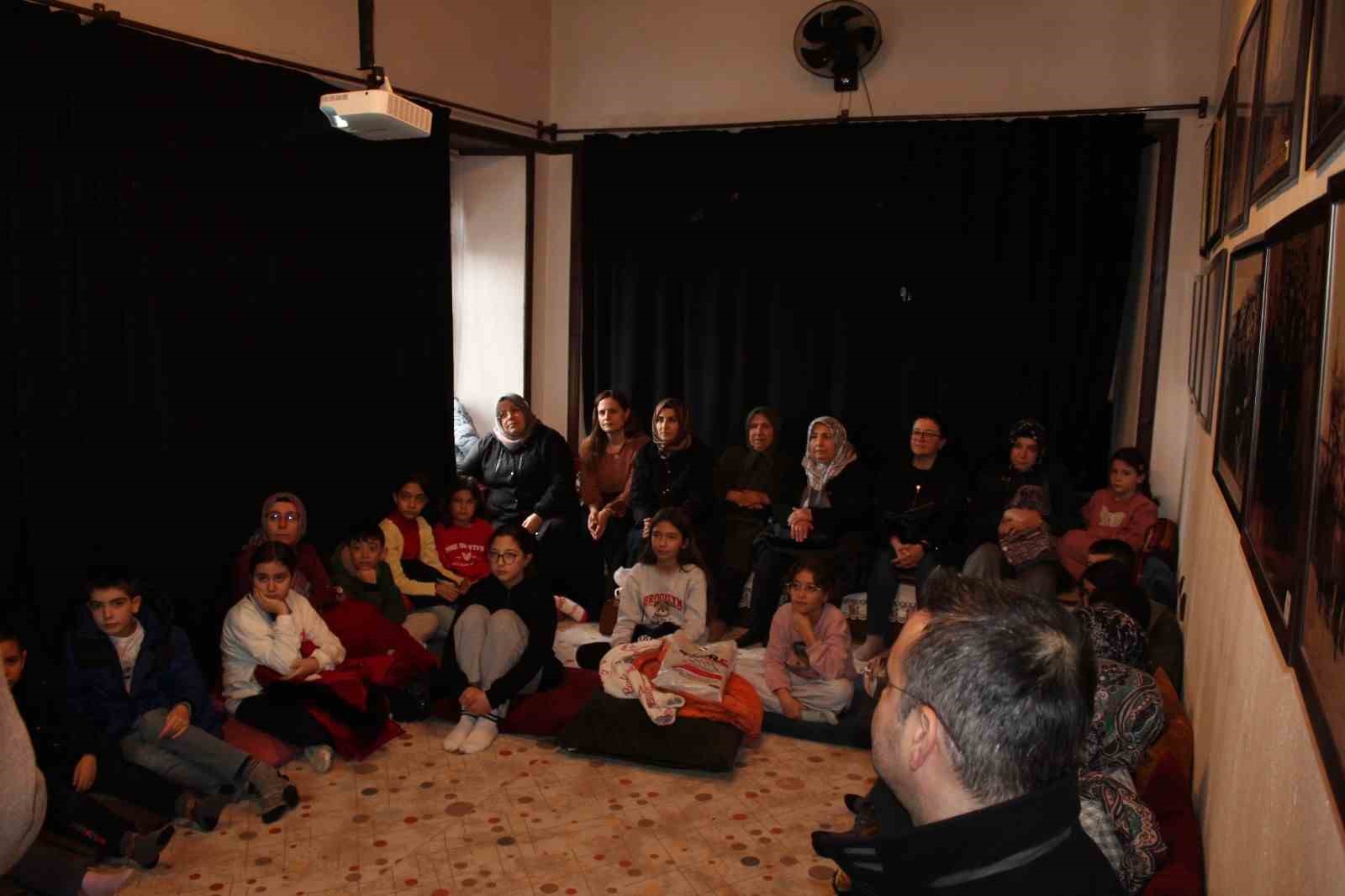 Bor Kütüphanesi’nde ’Rabbani Sanat Matematik’ söyleşisi yoğun ilgi gördü
