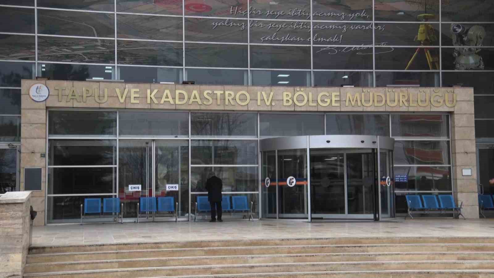 Böyle dürüstlük görülmedi, para ödemeden ev sahibi oldu...Gerçek çok geçmeden anlaşıldı
