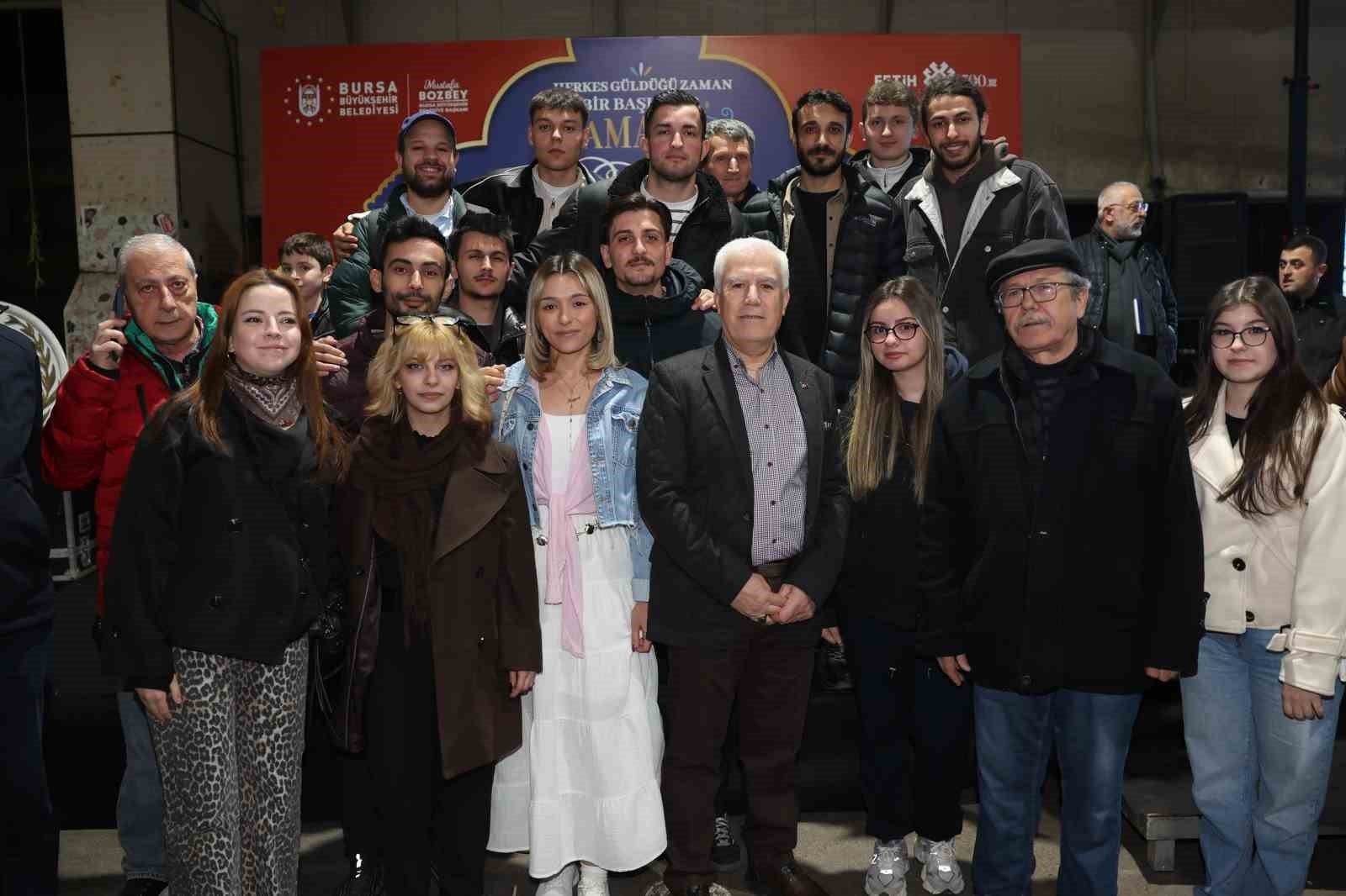 Bozbey: "Kentimizi ve mahallemizi yarınlara hazırlıyoruz"
