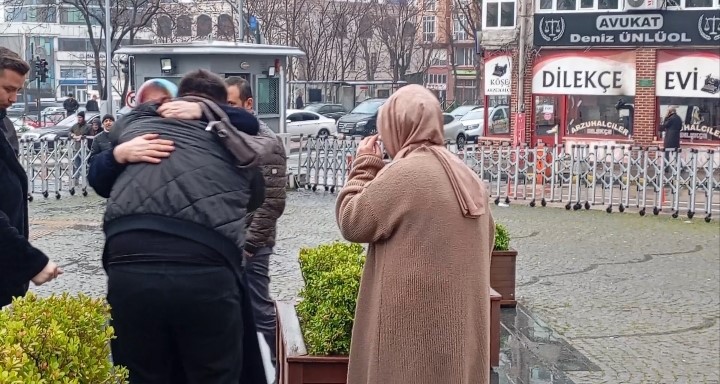 Bozbey soruşturmasında ilkt etapta 11 kişi serbest bırakıldı
Bozbey soruşturmasında ilkt etapta 11 kişi serbest bırakıldı