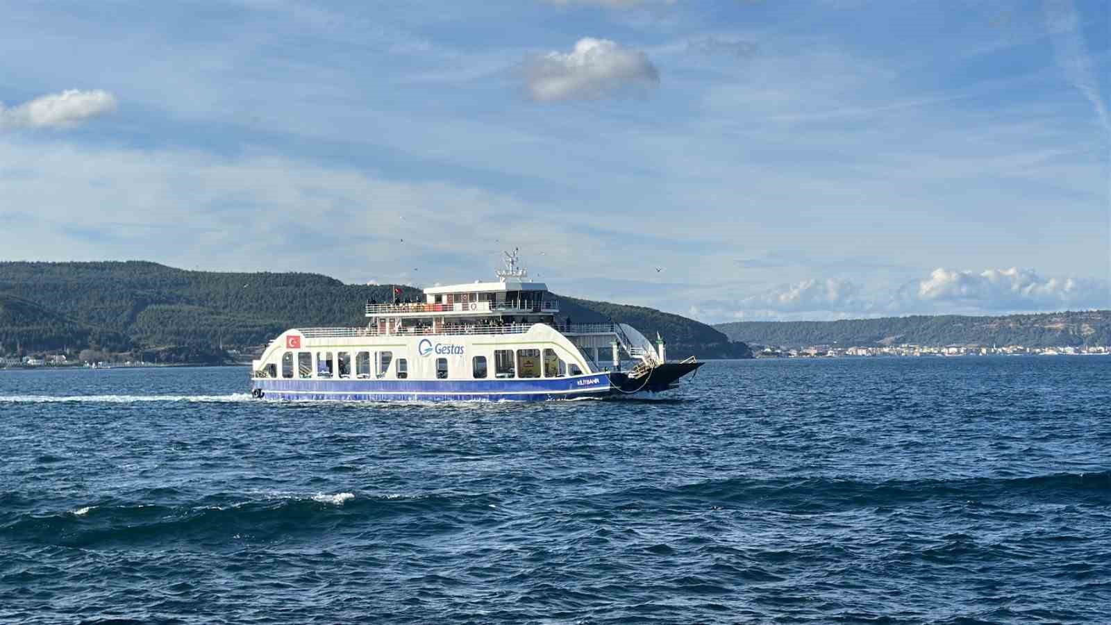 Bozcaada ve Gökçeada’ya yarınki tüm feribot seferleri iptal edildi
