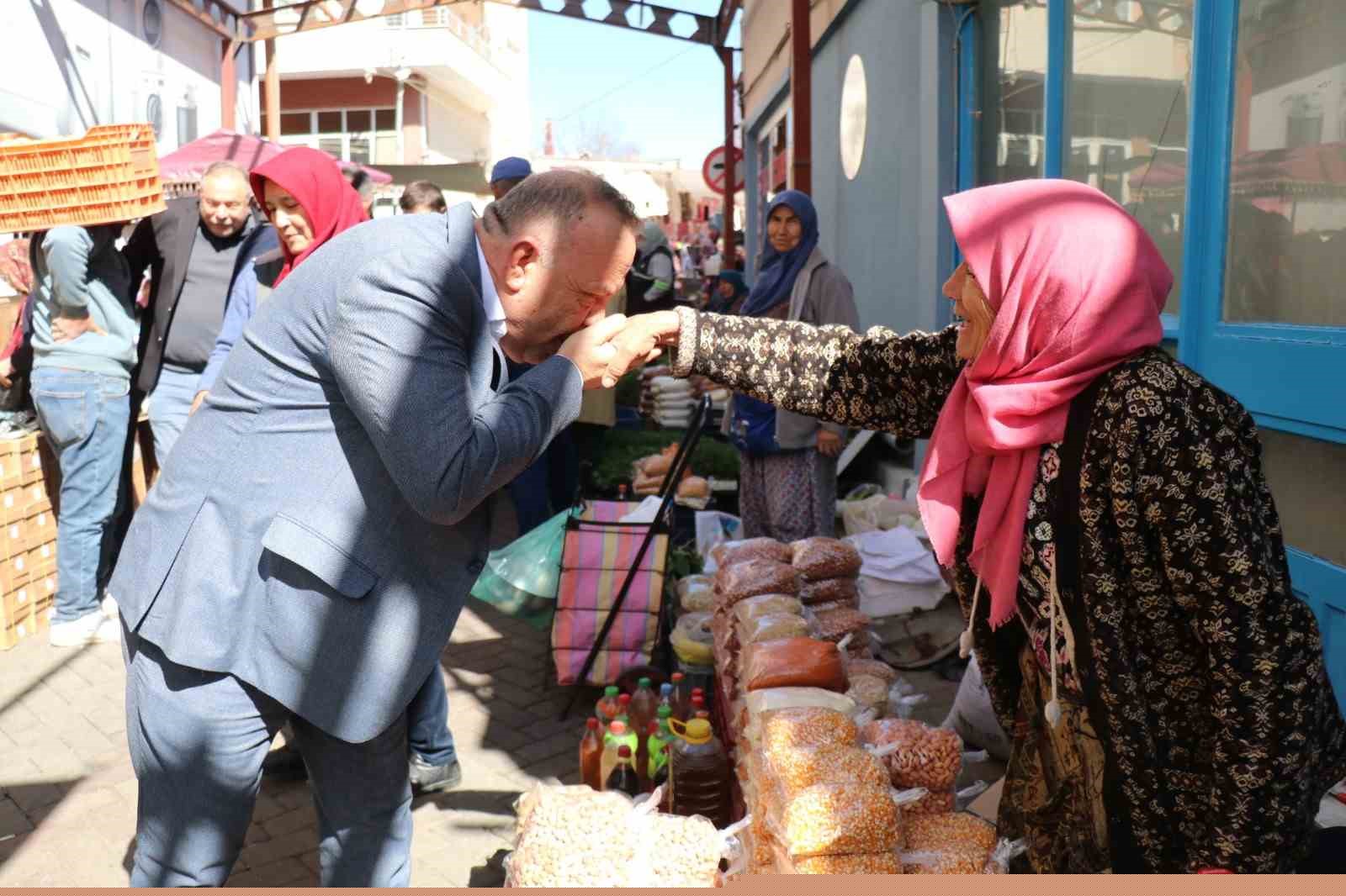 Bozdoğan Belediye Başkanı Özel kadınları unutmadı
