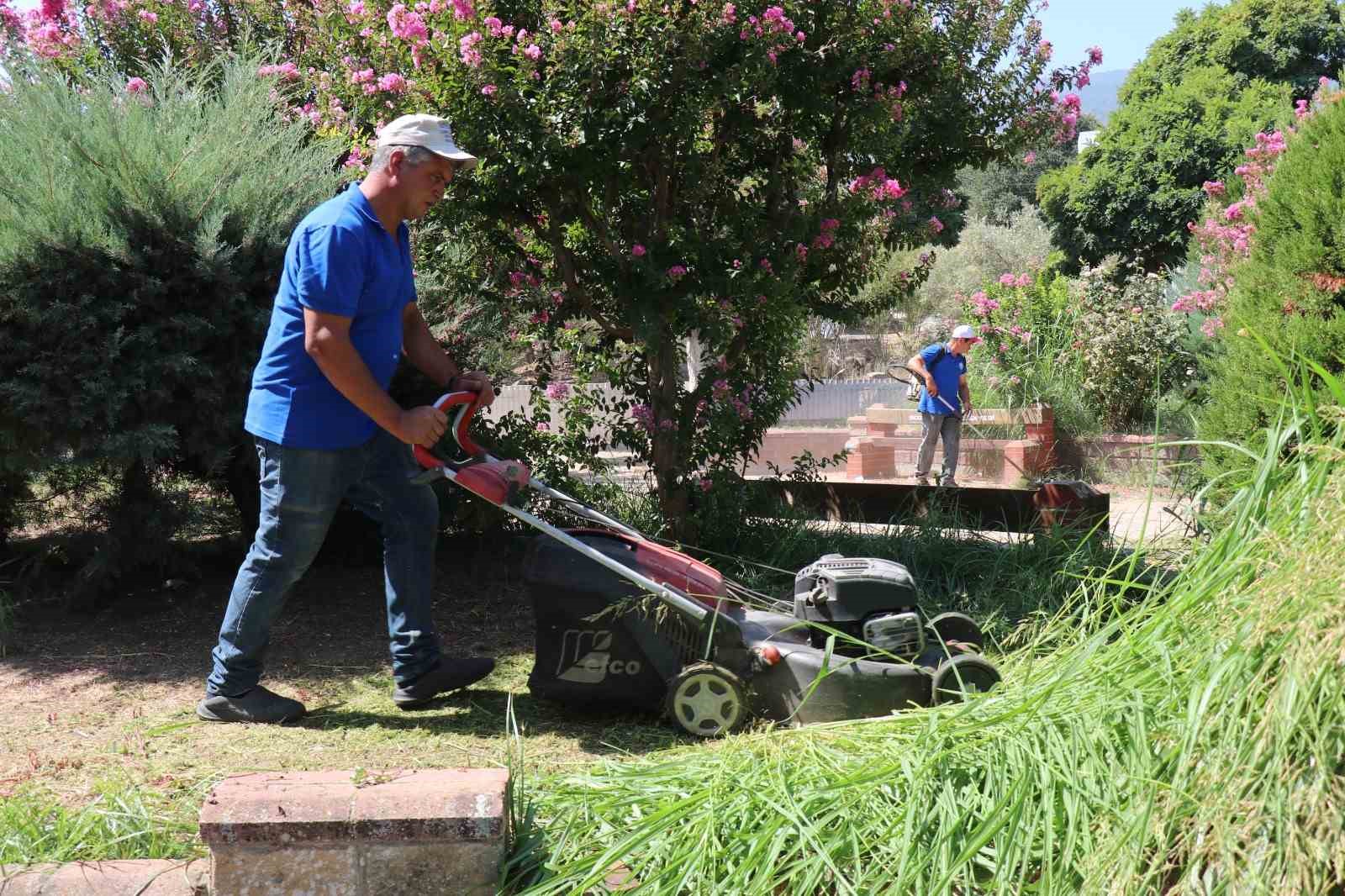 Bozdoğan’da çevre düzenleme çalışmaları sürüyor
