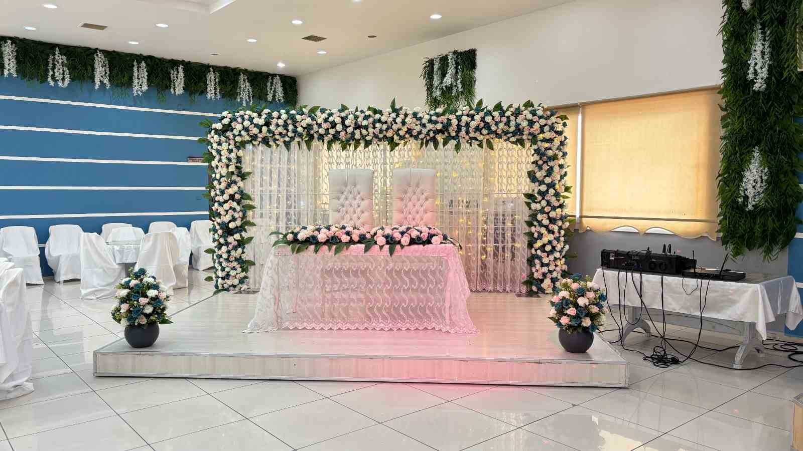 Bozdoğan’da Düğün Salonu yenilendi
Bozdoğan’da Düğün Salonu yenilendi