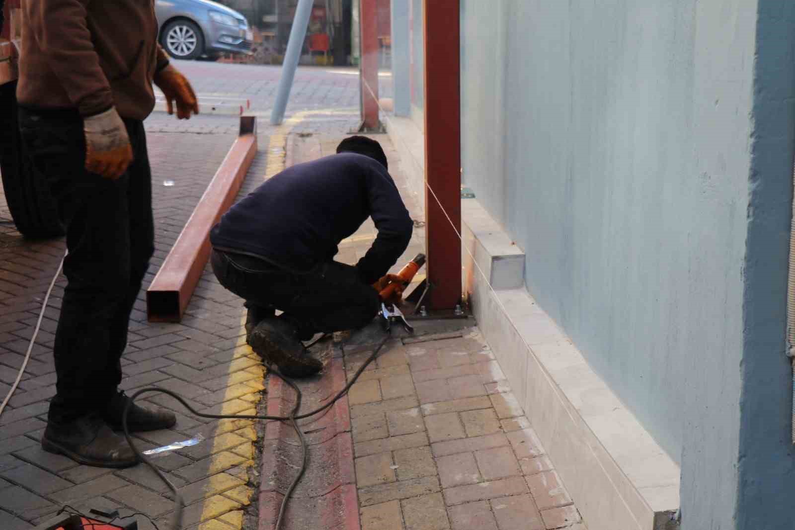 Bozdoğan’da Simit Pazarı Sokağı geçici olarak araç trafiğine kapatıldı
