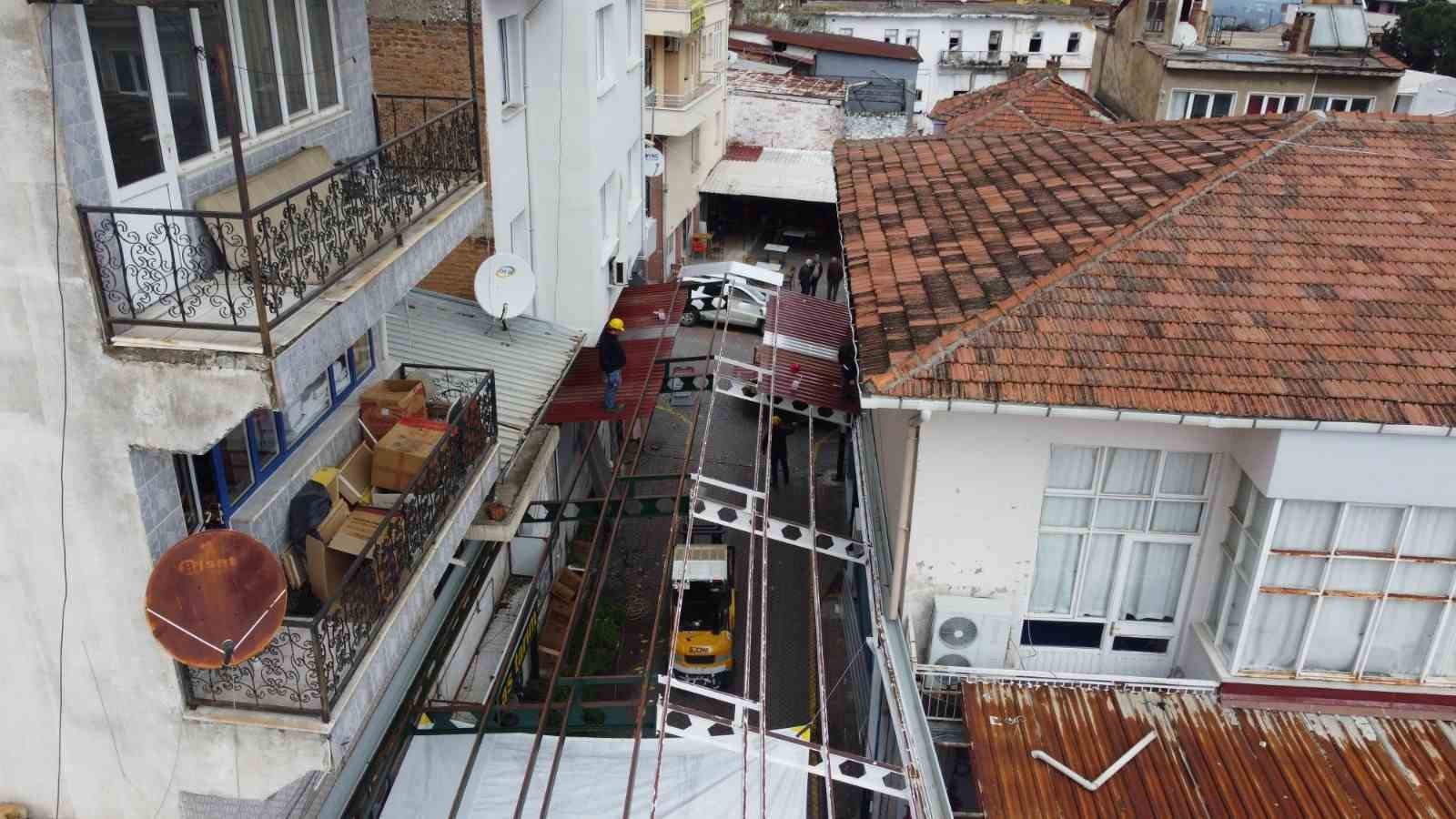 Bozdoğan’da Simit Pazarı Sokağı yenileniyor
Bozdoğan’da Simit Pazarı Sokağı yenileniyor