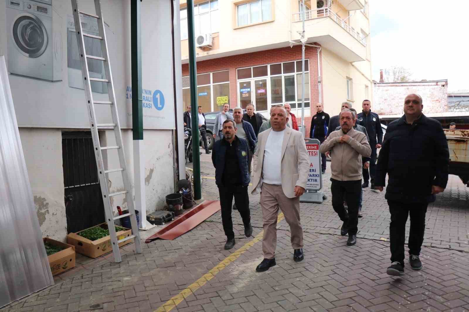 Bozdoğan’da Simit Pazarı Sokağı yenileniyor
Bozdoğan’da Simit Pazarı Sokağı yenileniyor