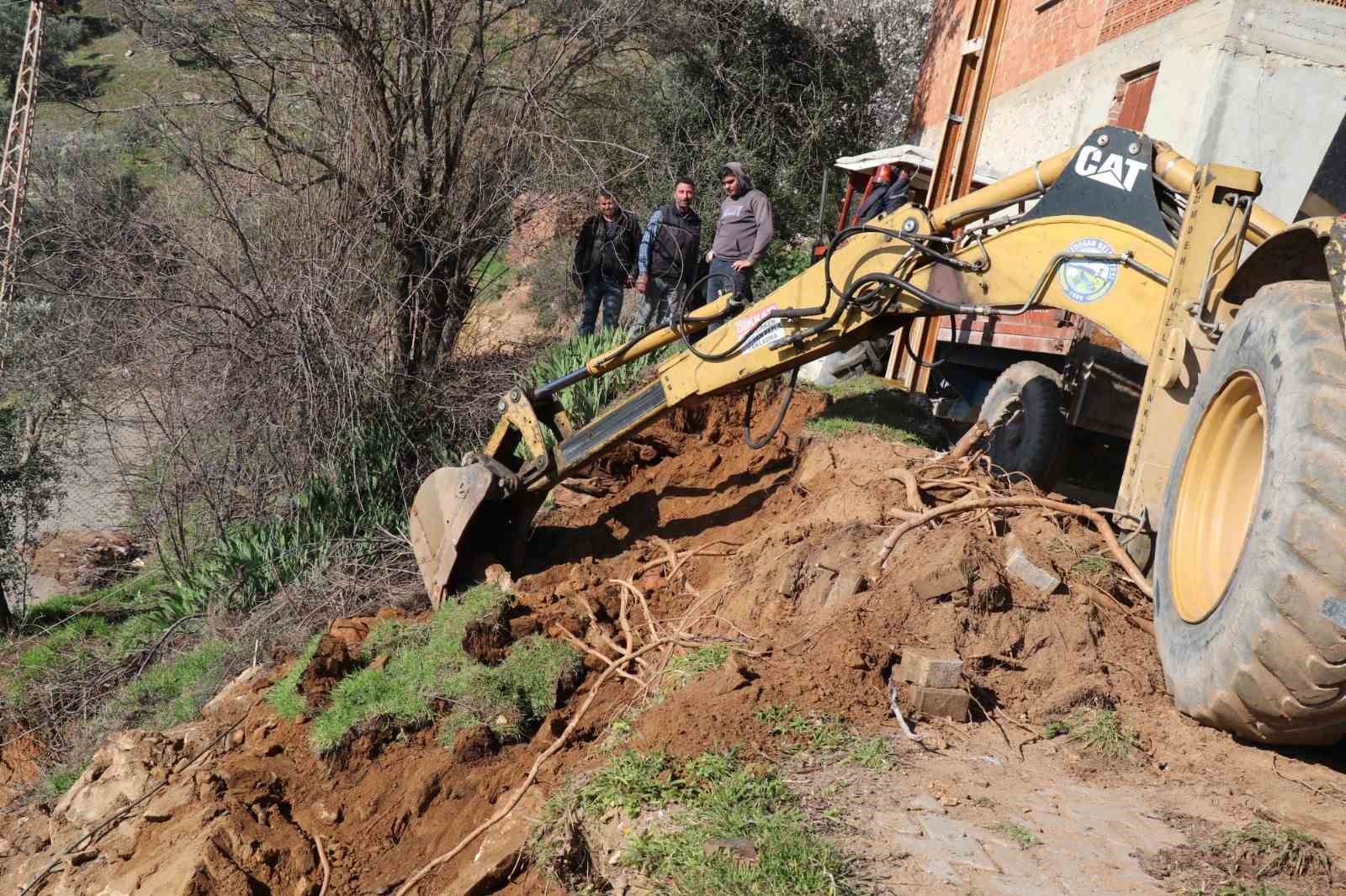 Bozdoğan’da taş duvar örme işi tamamlandı
