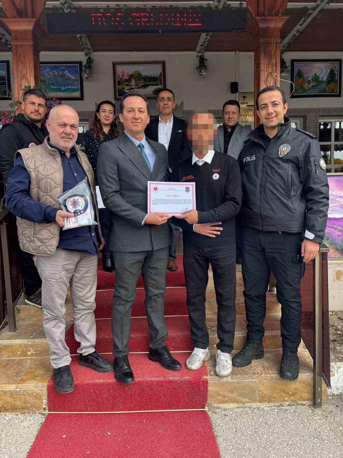 Bozüyük Açık Ceza Evi’ndeki hükümlüden örnek davranış
