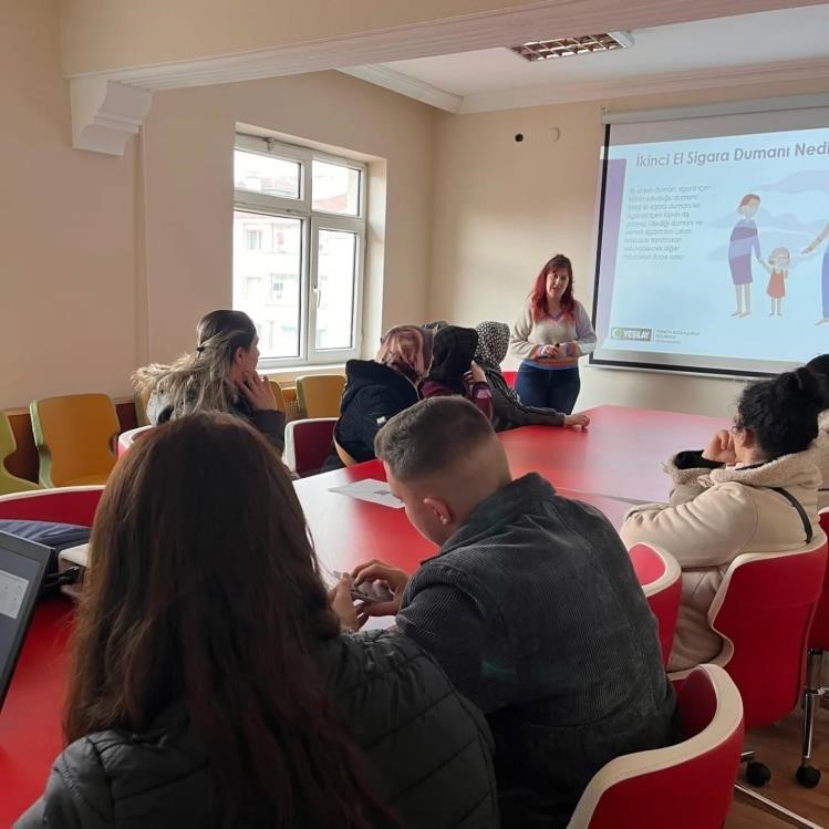 Bozüyük’te evde bakım ve SED yararlanıcılarına ‘Tütün Bağımlılığı’ eğitimi
