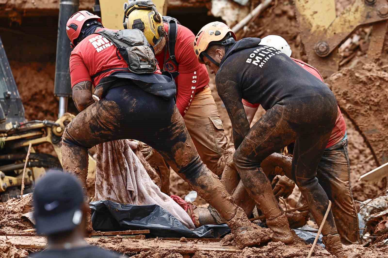 Brezilya’daki selde can kaybı 30’a yükseldi
Brezilya’daki selde can kaybı 30’a yükseldi