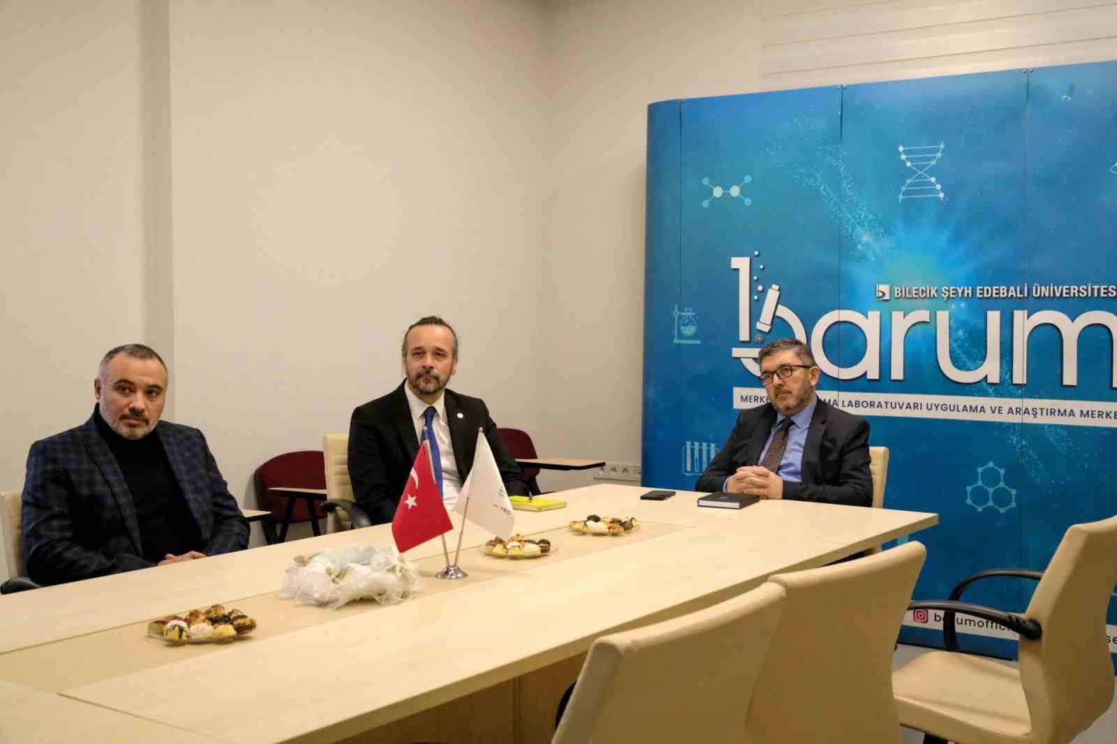 BŞEÜ Rektörü Kaplancıklı araştırma merkezlerinde incelemelerde bulundu
