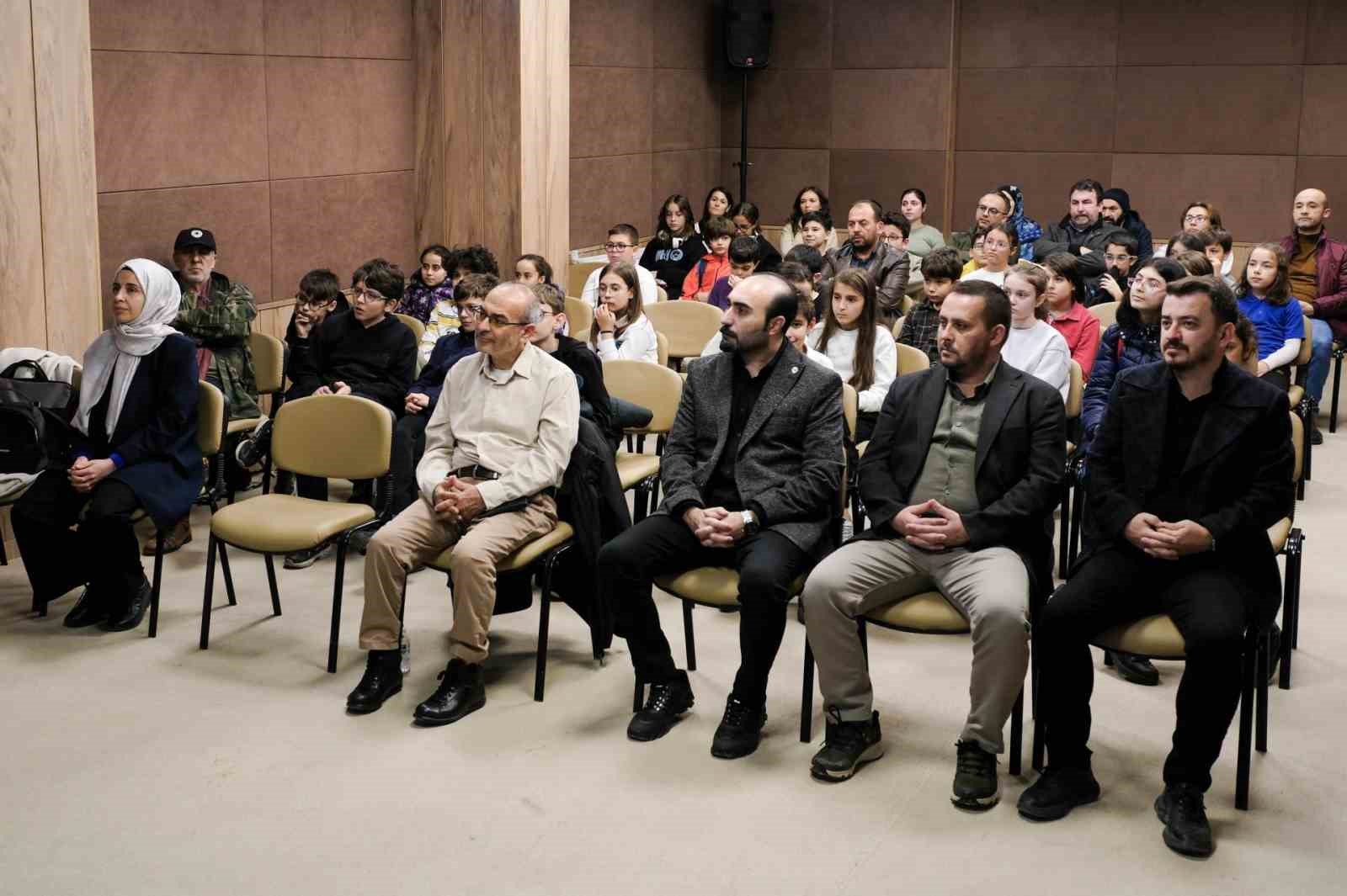 BŞEÜ’de Bilim Kafe ile gıdada güvenlik, sağlıkta güvence anlatıldı
