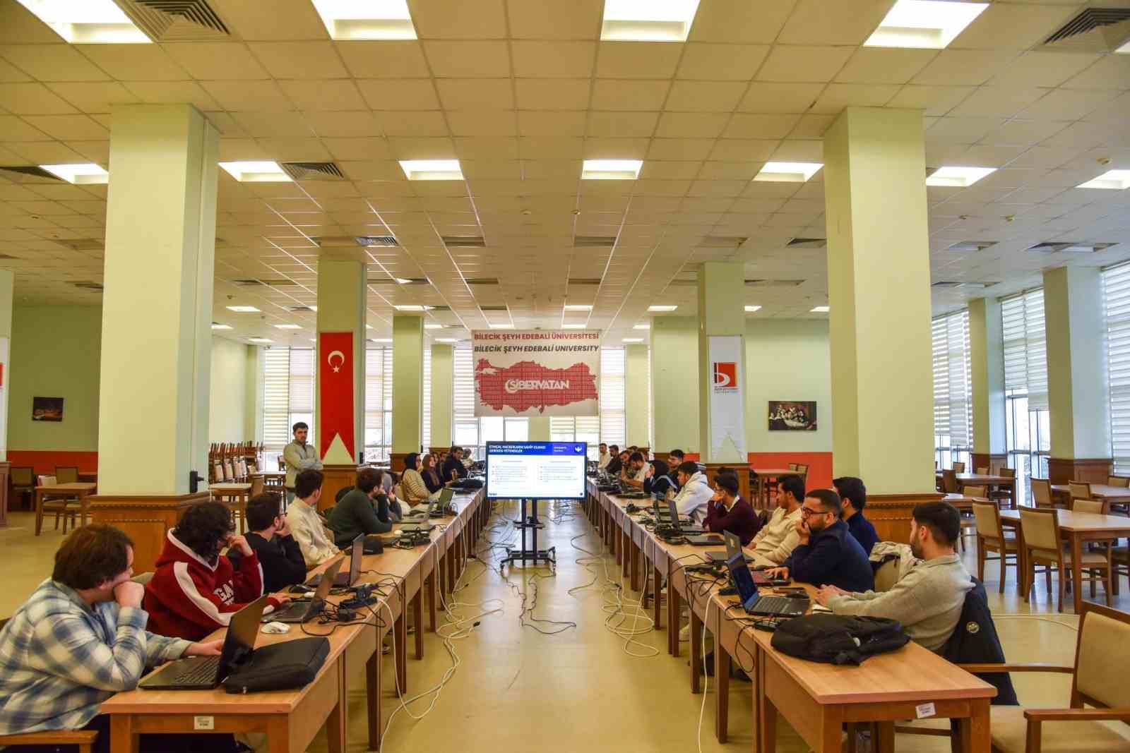 BŞEÜ’de ‘Siber Vatan Eğitim Programı’ başladı
