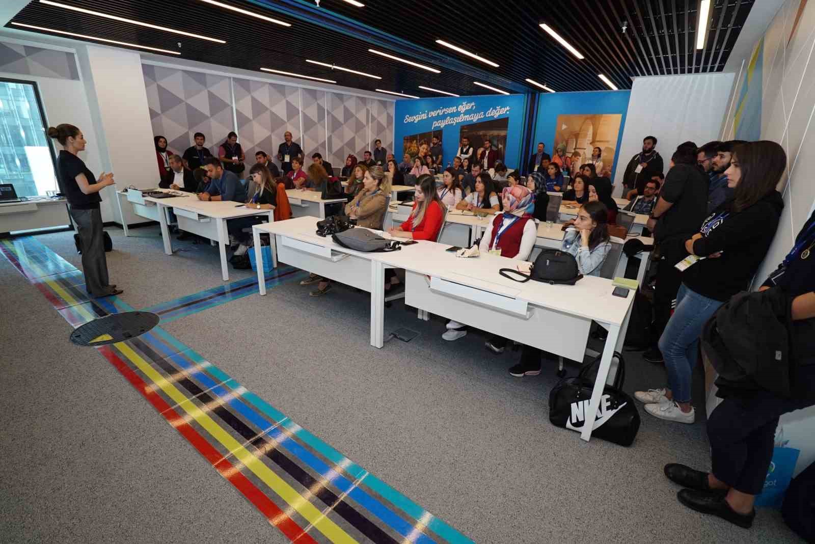 BTK Akademi’den 18 yeni yapay zeka eğitimi
