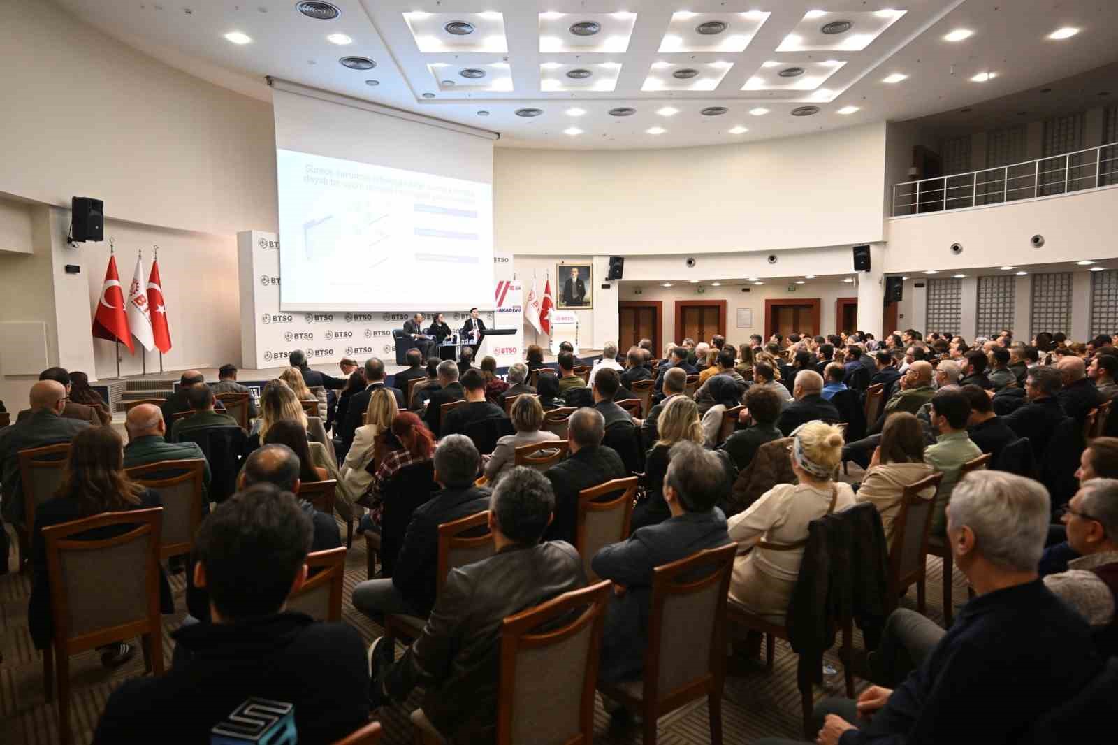 BTSO Akademi’de veri temelli vergi gözetimi ve uyum süreci anlatıldı
