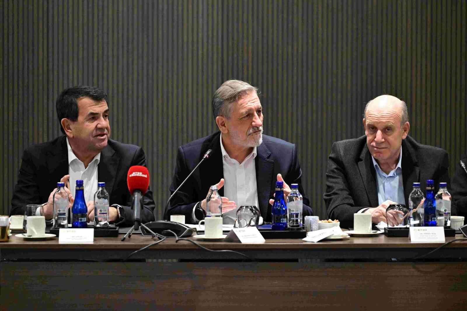 BTSO yönetim kurulu Başkanı İbrahim Burkay: "Kurumların gerçek gücü fiziksel yapılar değil, birlik ve dayanışma ruhudur"
