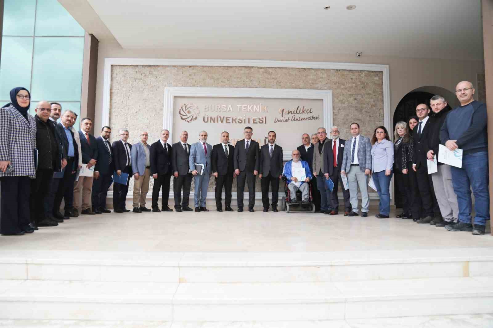 BTÜ’de personele vefa ödülü
BTÜ’de personele vefa ödülü