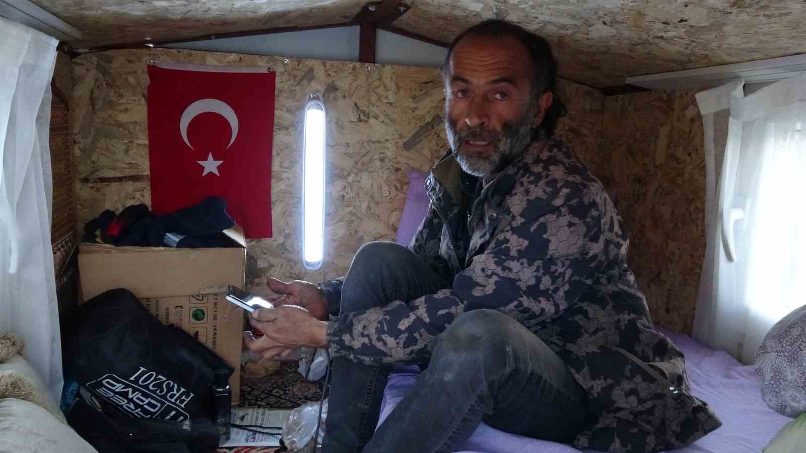 Bu aracı gören dönüp bir daha bakıyor
