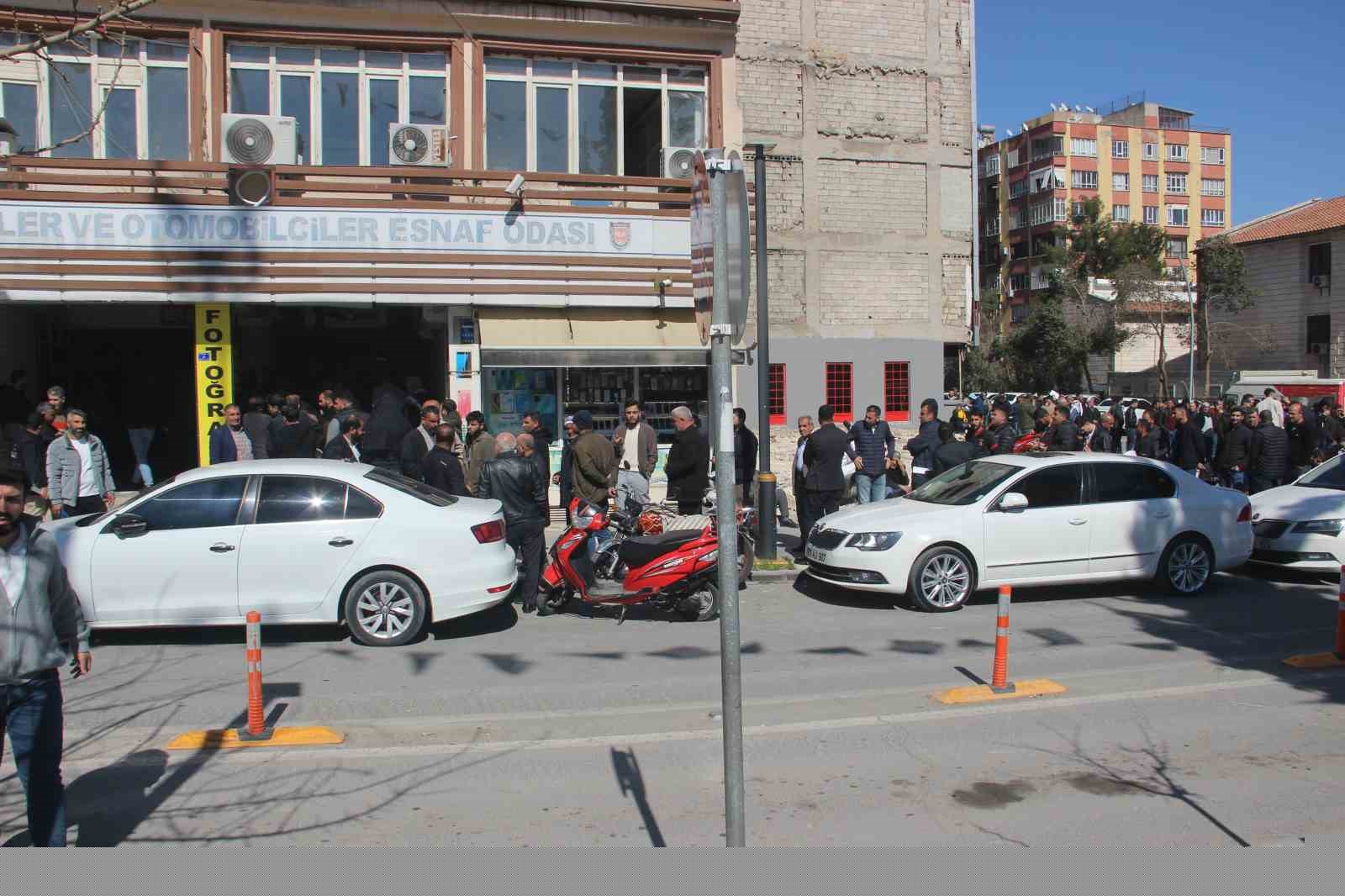 Bu da "APP" kuyruğu
Bu da "APP" kuyruğu