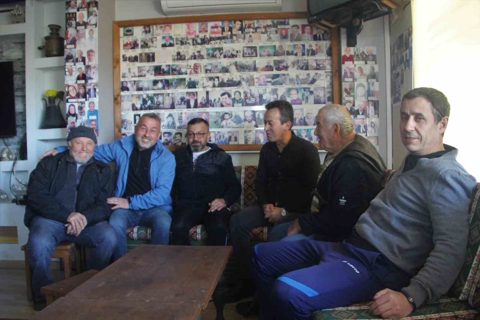 Bu duvarlar insanları geçmişe götürüyor, büyüklerini hatırlatıyor
