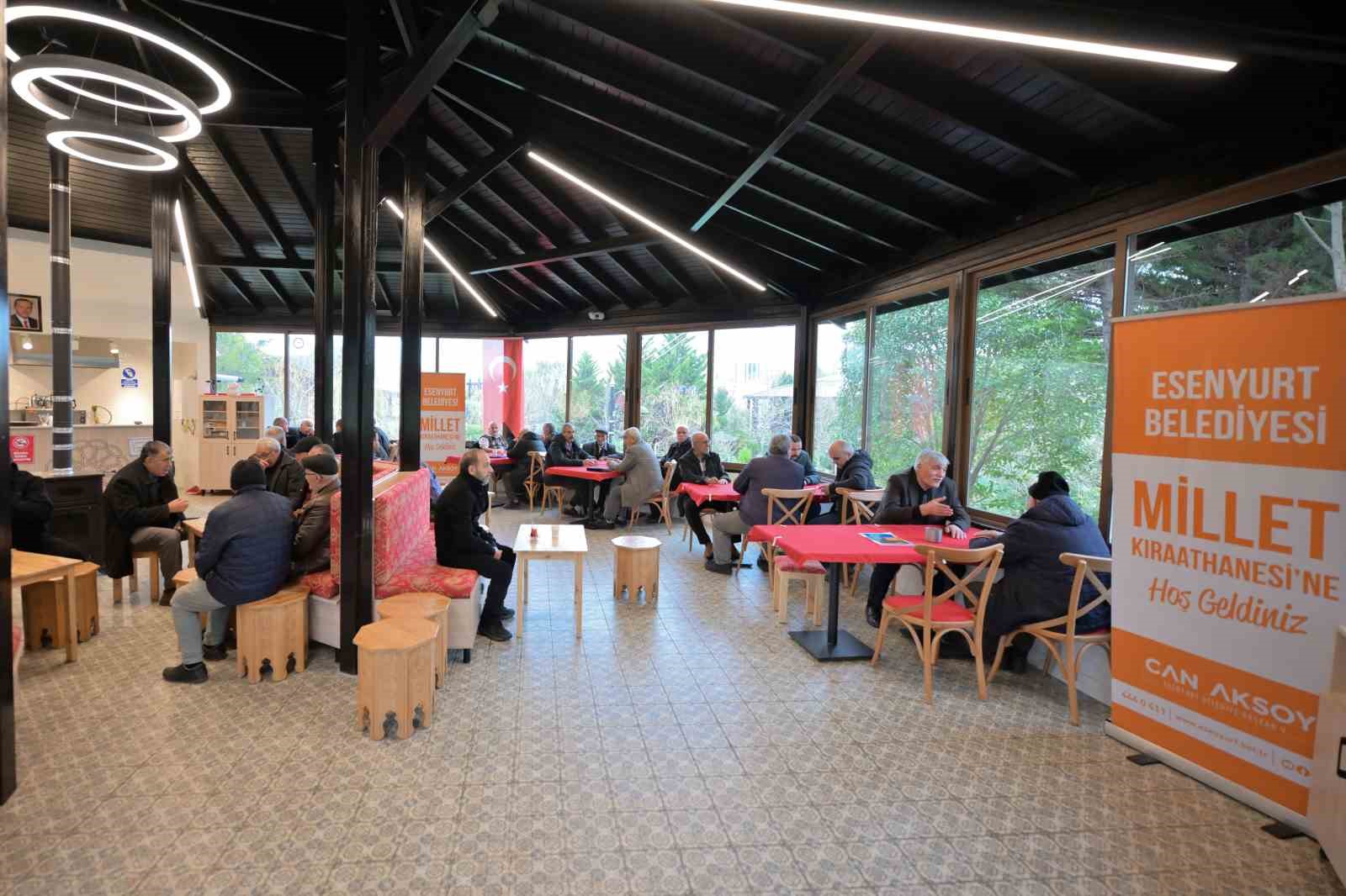 Bu kıraathanede çay 5 lira, muhabbet sınırsız
