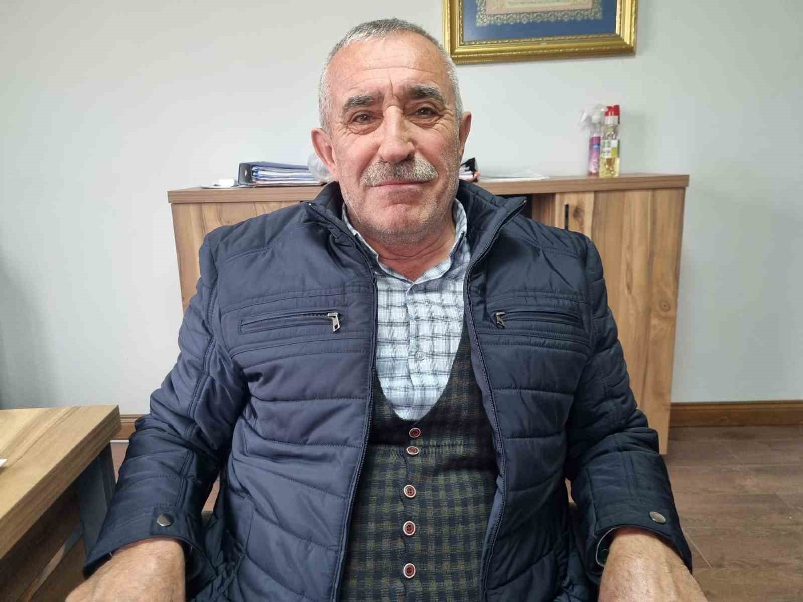 Bu mahtara herkes ‘abi’ demek zorunda kalıyor
