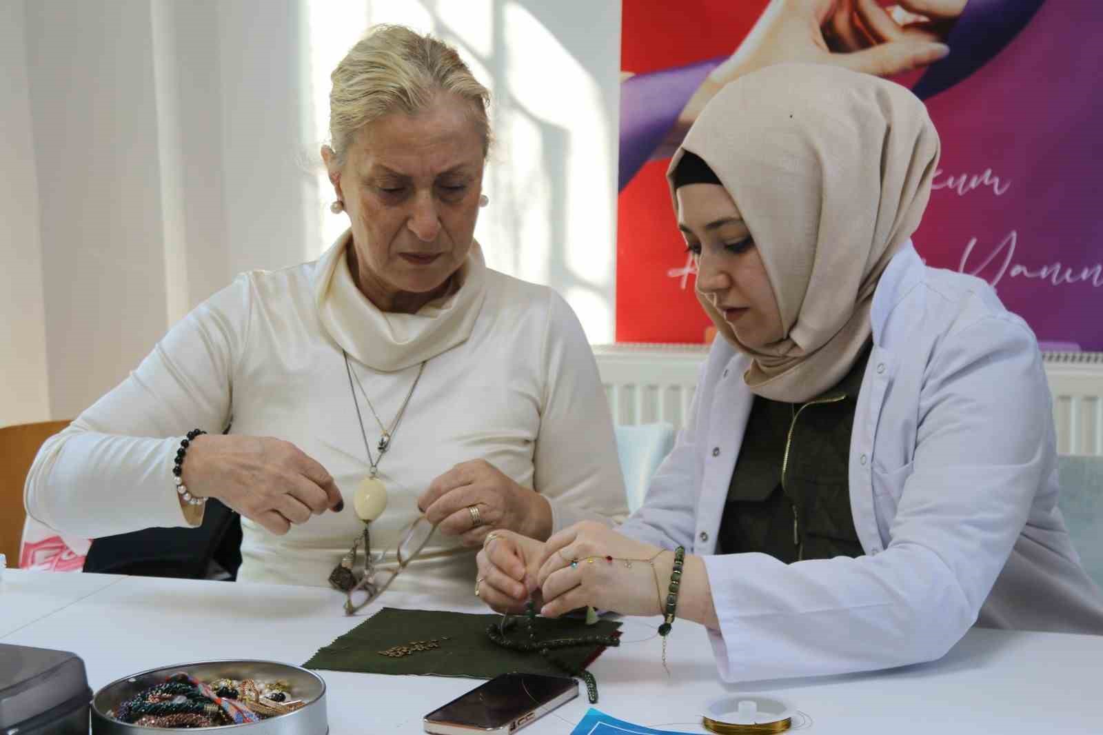 Bu merkez Atakumlu kadınların güçlenmesine öncülük ediyor
