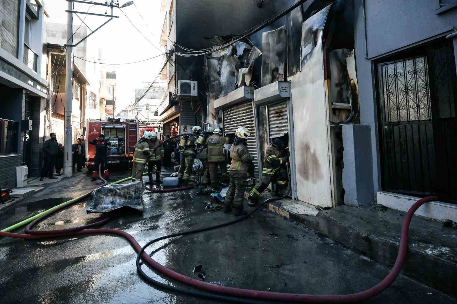 Buca’da iş yerinde yangın
