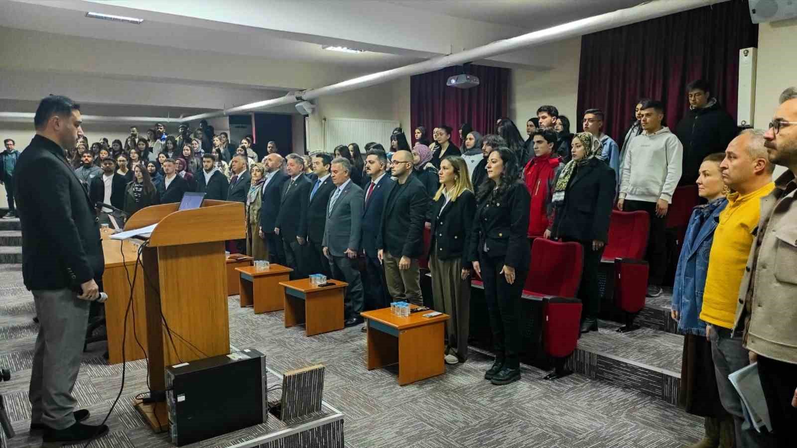 Buharkent MYO’da Girişimcilik Zirvesi gerçekleştirildi
