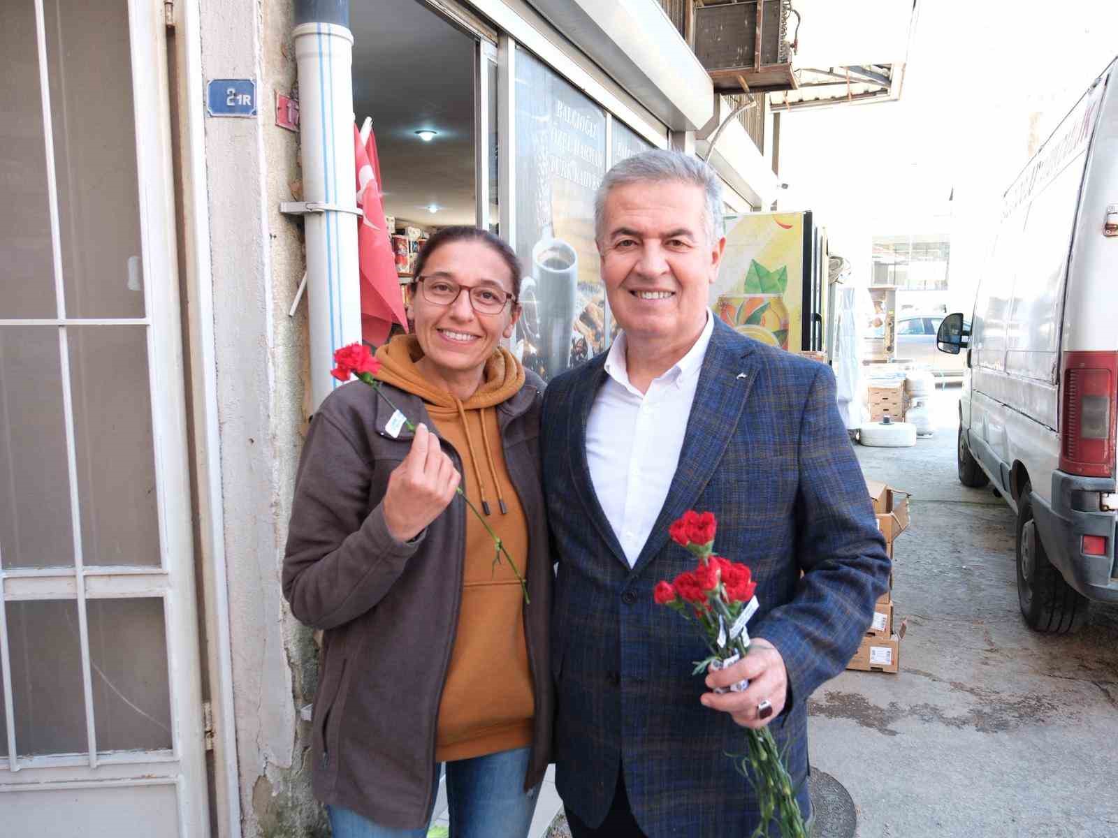 Buharkent’te 8 Mart’ta kadınlar unutulmadı
