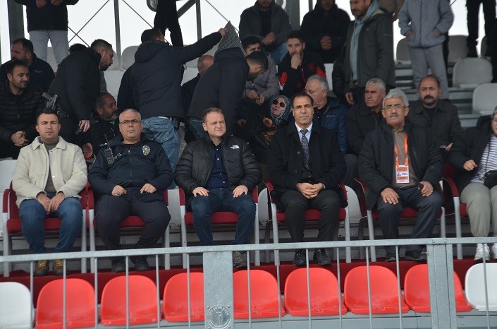 Bulanık Kopspor evinde kazandı
Bulanık Kopspor evinde kazandı