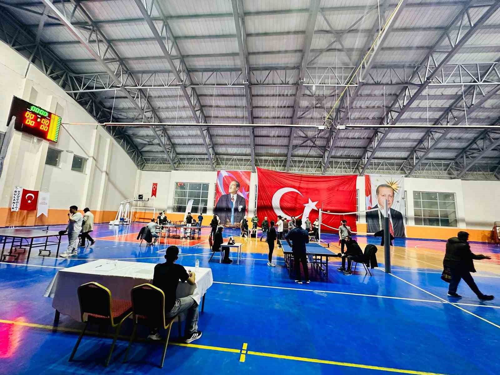 Bulanık’ta masa tenisi turnuvası coşkuyla başladı
