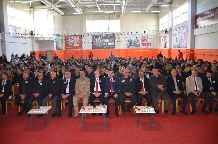 Bulanık’tan Filistinli çocuklara umut köprüsü: "Bin Umut Turnası" projesi gönülleri birleştirdi
Bulanık’tan Filistinli çocuklara umut köprüsü: "Bin Umut Turnası" projesi gönülleri birleştirdi