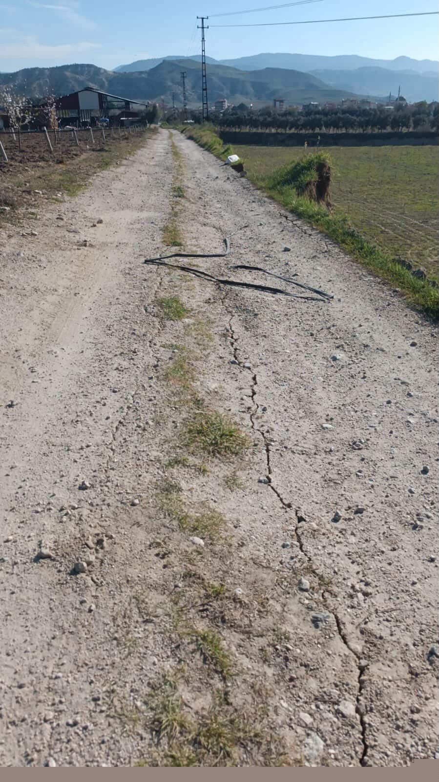 Buldan’daki depremin ardından 1 saatte 32 artçı sarsıntı gerçekleşti
