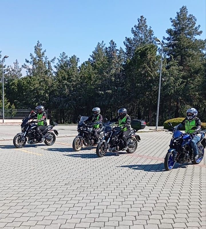 Buldanlı motosikletçilerden ’Güvenli Sürüş’ çıkarması
