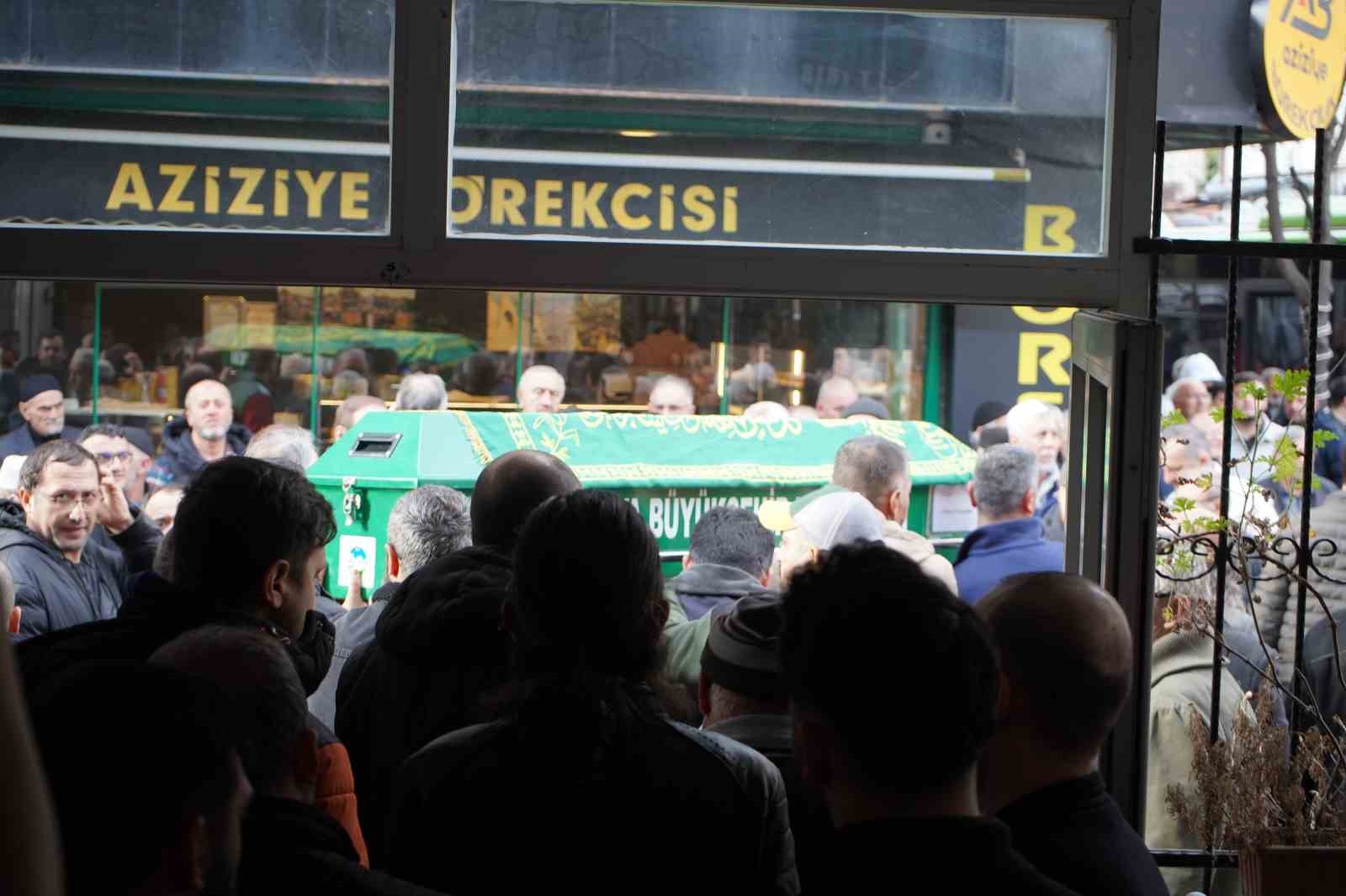 Bulgaristan’daki kazada hayatını kaybeden tır sürücüsü, Sakarya’da defnedildi
