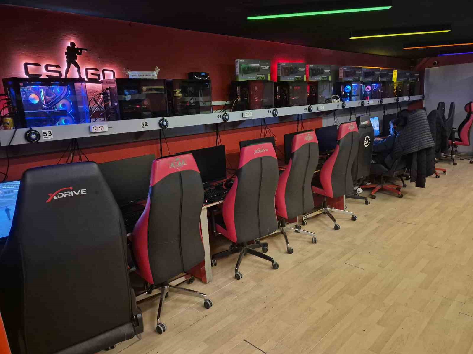 "Bulut oyunculuğu internet kafeler için tehdit değil"
