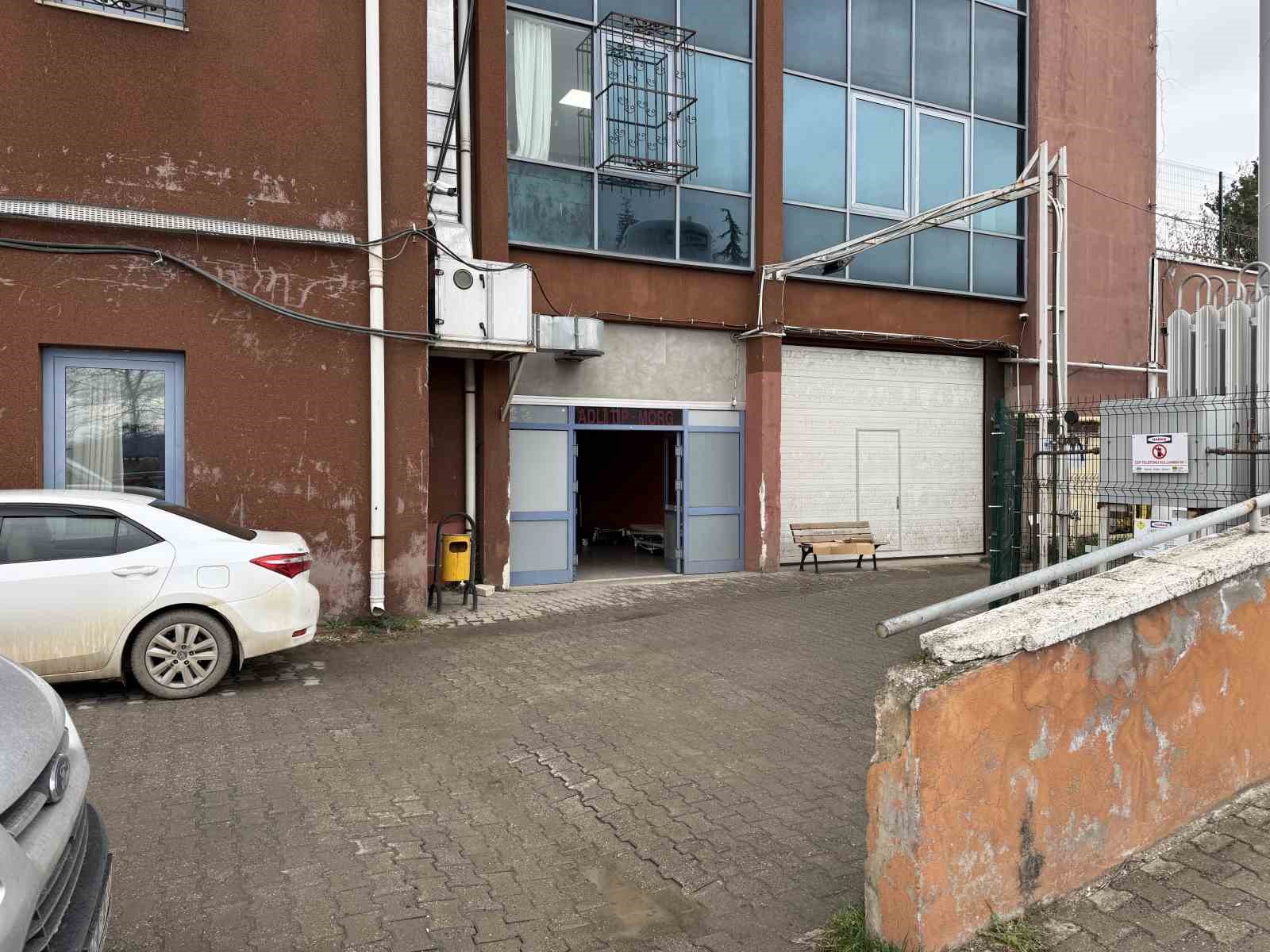 Bungalovda havuza düşüp yoğun bakıma alınan 3 yaşındaki çocuk hayatını kaybetti
