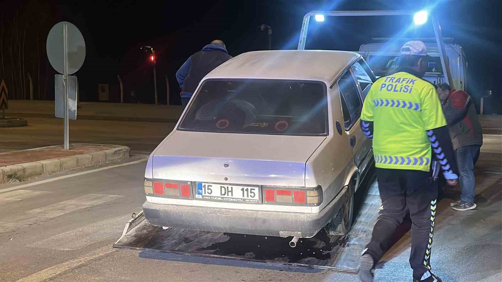 Burdur’da alkollü sürücünün ’acemi’ oyunu işe yaramadı
