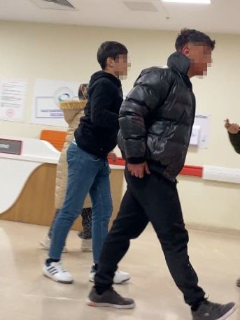 Burdur’da arkadaşını bıçaklayan 17 yaşındaki şüpheli tutuklandı
