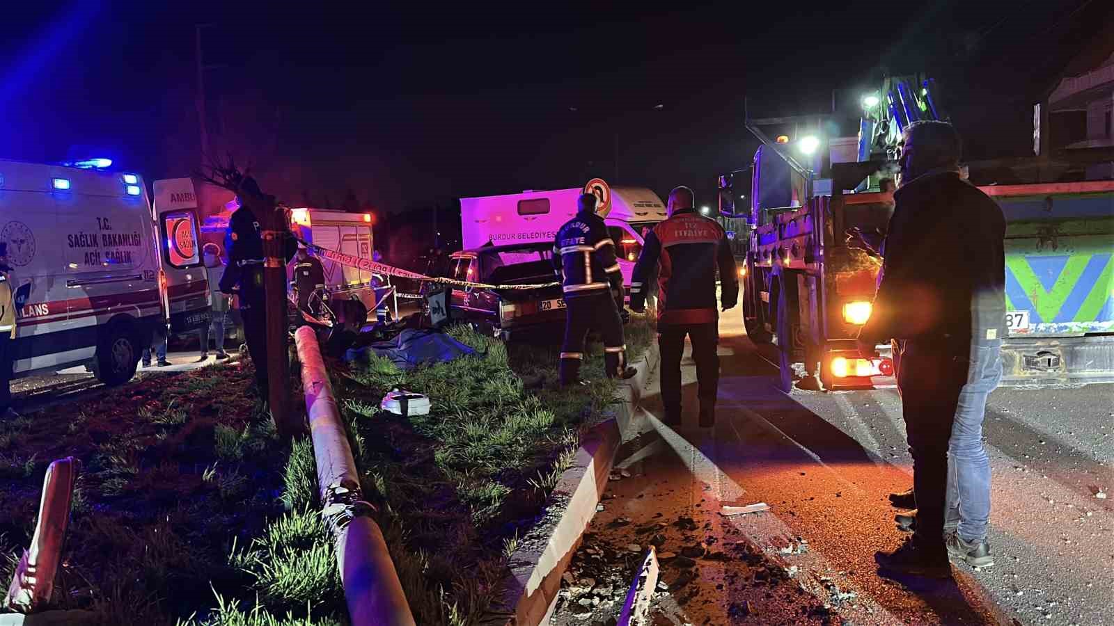 Burdur’da feci kaza: 6 ay önce evlenen genç çifti ölüm ayırdı
