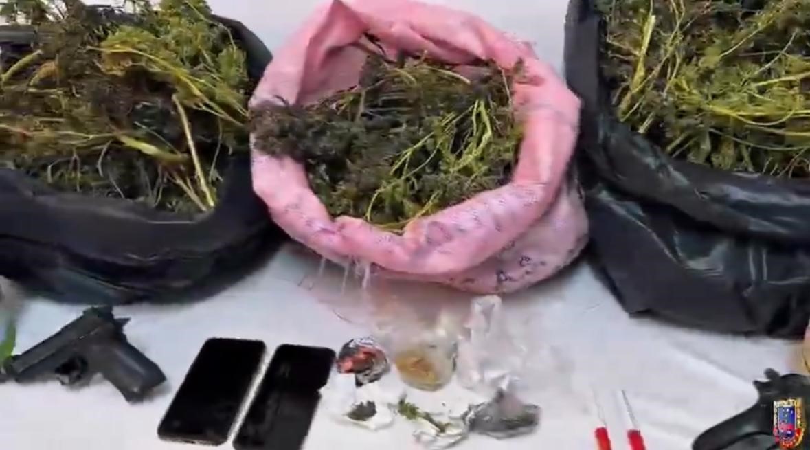 Burdur’da jandarmadan uyuşturucu operasyonu: 2 tutuklama
